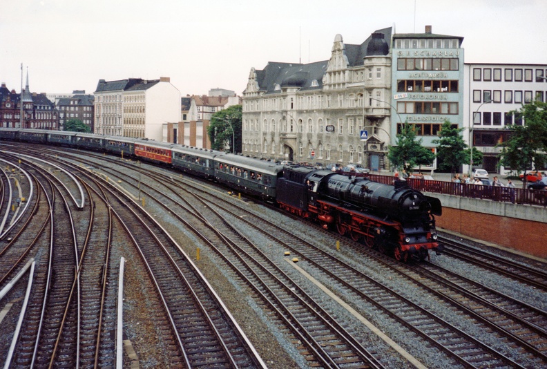 1988-06-09-Hamburg-Hbf-002