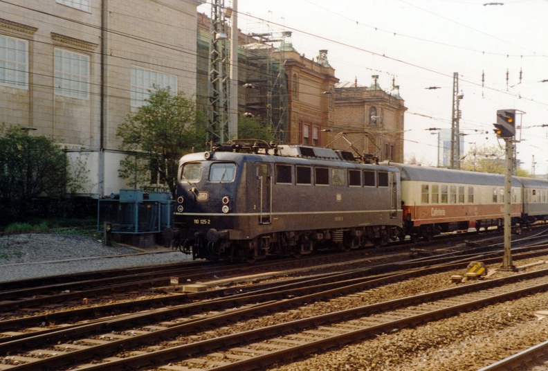 1991-06-00-Hamburg-Hbf-004