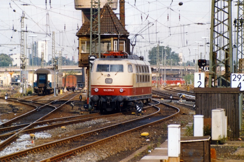 1987-09-00-Hamburg-Altona-002
