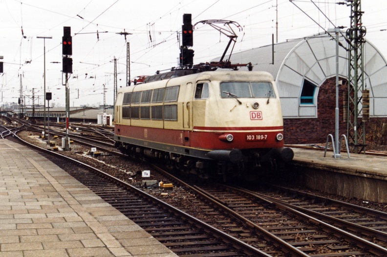 1995-04-00-Hamburg-Altona-001