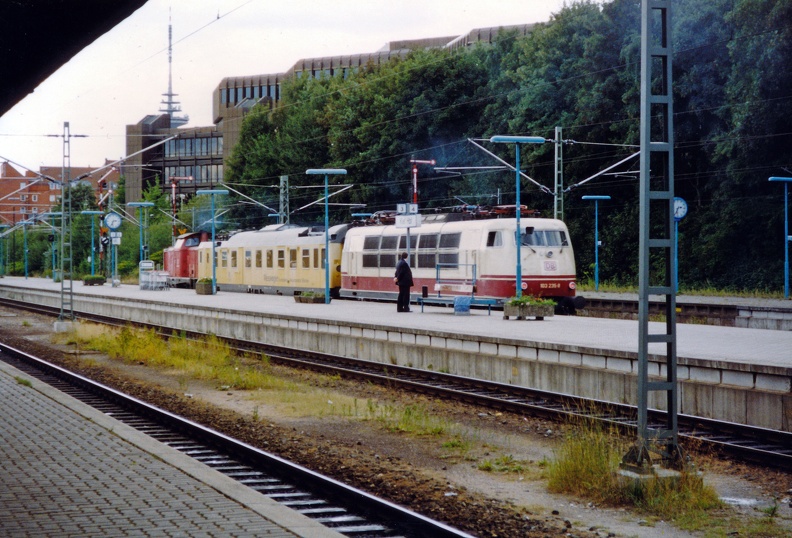 1995-08-25-Kiel-Hbf-001