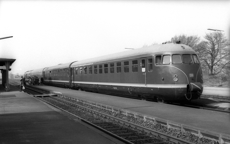 1982-04-05-Juebek-405