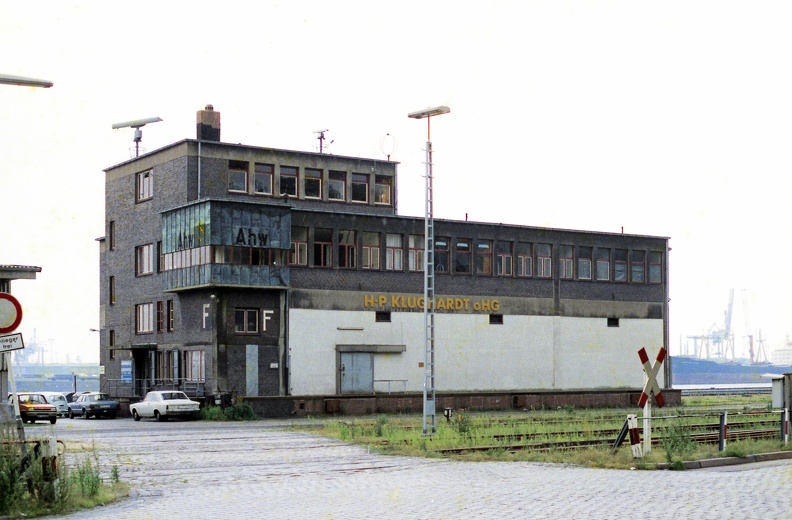 1980-06-00-Hamburg-Altona-Kai-501