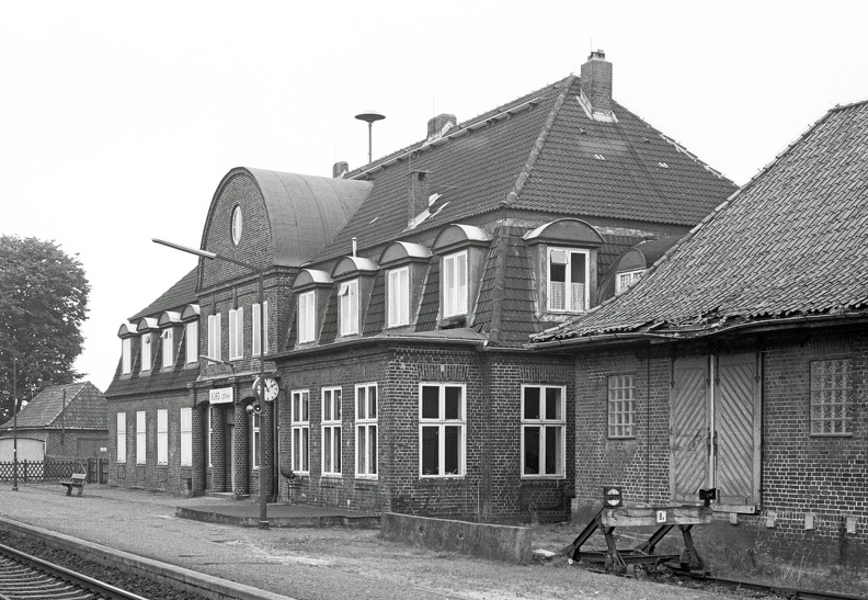 1984-08-00-Burg-Dithm-302